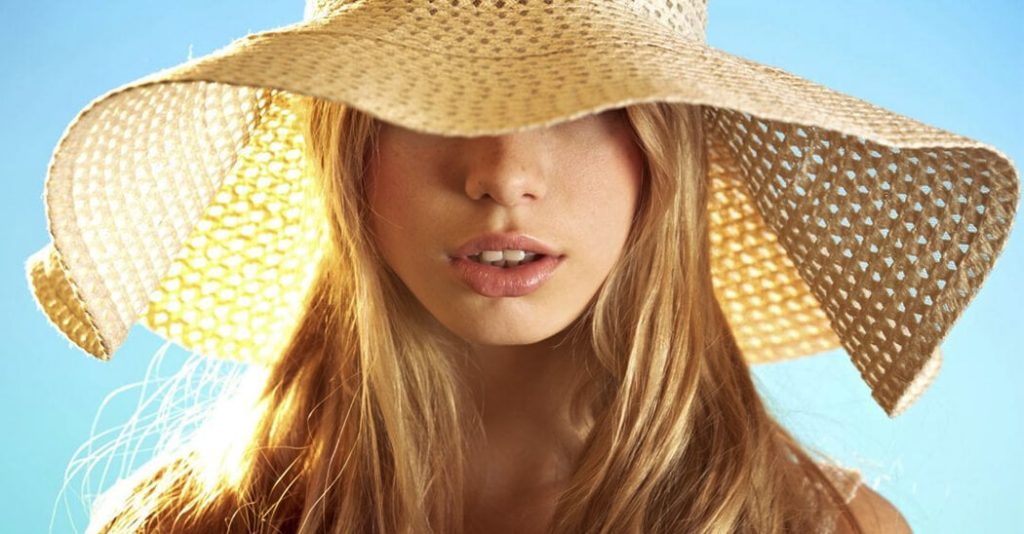 Come proteggere i capelli dai danni del sole